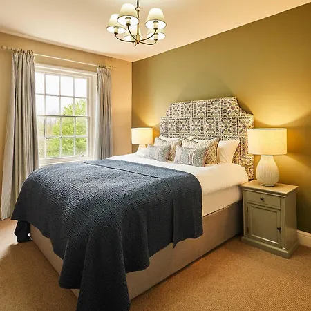 Holiday home Host & - Tree Tops
